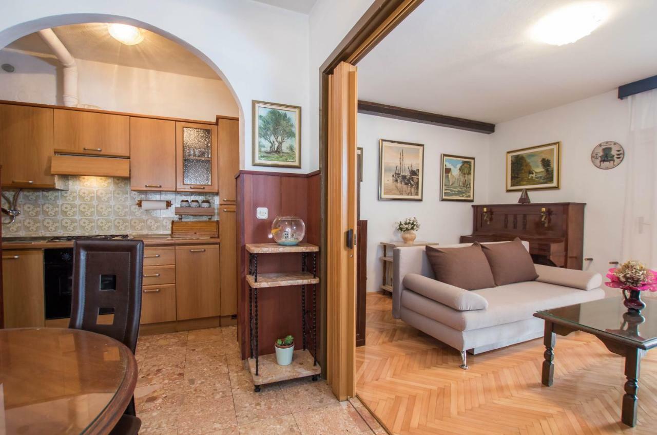Apartment Cherie Trogir Ngoại thất bức ảnh