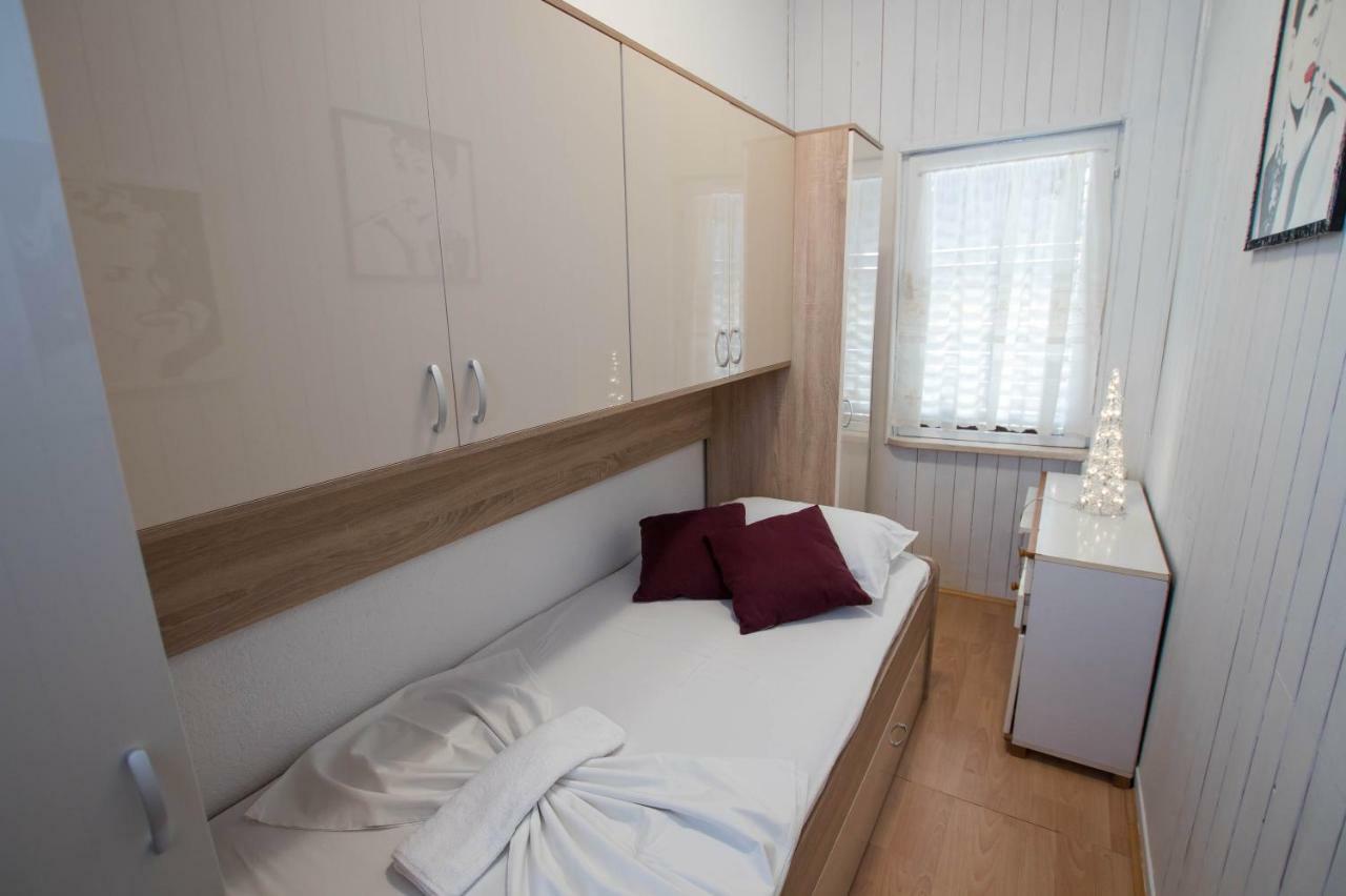 Apartment Cherie Trogir Ngoại thất bức ảnh